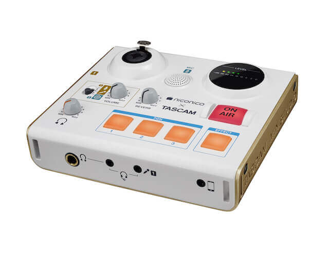 体験製品「TASCAM MiNiSTUDIO PERSONAL」