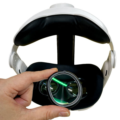 ROOX、メガネなしでVRを楽しめる「乱視対応オーダーメイド視力