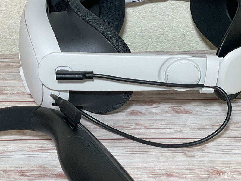 Meta Quest 3対応の首掛け大容量バッテリー「ZyberVR ネックバッテリー