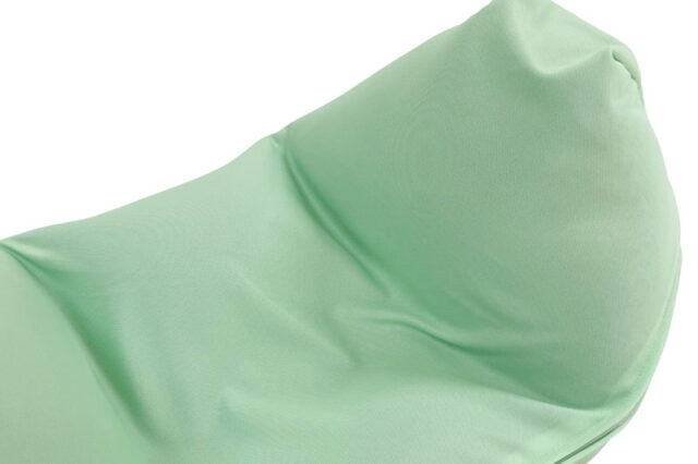 VR睡眠用まくら「ぶいすいーと」の専用まくらカバーが登場！接触冷感